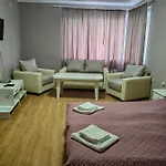Хотел Тримата Мускетари Hotel