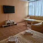 Хотел Тримата Мускетари